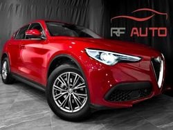 Röd Begagnad 2017 Alfa Romeo Stelvio Super SUV | 234 900 kr (Marknadspris)