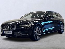 Svart Begagnad 2020 Volvo V60 Inscription Kombi | 289 900 kr (Marknadspris)