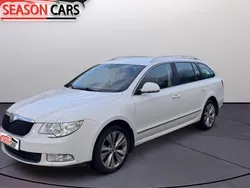 Vit Begagnad 2012 Skoda Superb Ambition Kombi | 79 900 kr (Marknadspris)