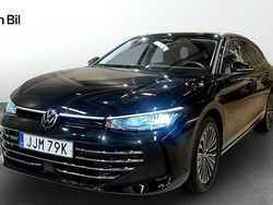 Svart Begagnad 2024 VW Passat Elegance Kombi | 339 900 kr (Dyr)