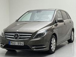 Grå Begagnad 2012 Mercedes B180 Minibuss | 93 000 kr (Bra pris)