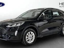 Svart (black) Begagnad 2022 Ford Kuga Titanium SUV | 244 900 kr (Bra pris)