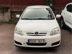 Vit Begagnad 2006 Toyota Corolla Halvkombi | 36 000 kr (Bra pris)