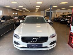 Vit Begagnad 2016 Volvo V90 Momentum Kombi | 379 000 kr (Dyr)