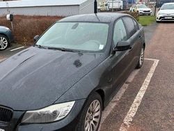 Begagnad 2009 BMW 320 Sedan | 35 000 kr (Bra pris)