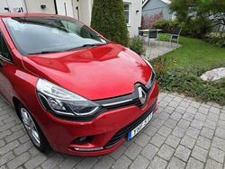 Röd Begagnad 2017 Renault Clio IV Halvkombi | 79 990 kr (Bra pris)