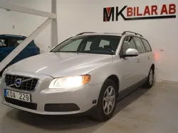 Ljusgrå (grå) Begagnad 2009 Volvo V70 Kinetic Kombi | 94 900 kr (Lite dyr)