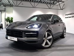 Mörkgrå (grey) Begagnad 2024 Porsche Cayenne SUV | 1 025 000 kr (Superpris)