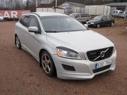 Vit Begagnad 2009 Volvo XC60 Summum SUV | 95 000 kr (Dyr)