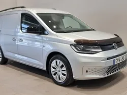 Silver (reflexsilver metallic) Begagnad 2023 VW Caddy Maxi Minibuss | 289 000 kr (Lite dyr)