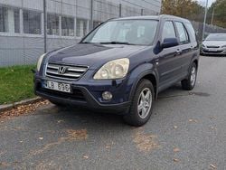 Blå Begagnad 2005 Honda CR-V SUV | 35 000 kr (Marknadspris)