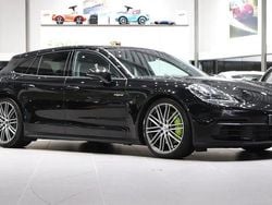 Svart Begagnad 2020 Porsche Panamera Sport Turismo Kombi | 649 000 kr