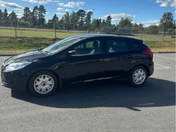 Svart Begagnad 2014 Ford Focus Halvkombi | 41 000 kr (Bra pris)