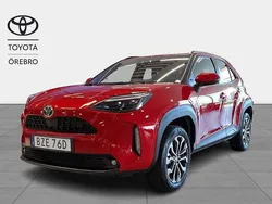Röd Begagnad 2024 Toyota Yaris Cross Active SUV | 329 900 kr (Lite dyr)