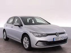 Silver Begagnad 2022 VW Golf VIII Life Kombi | 219 000 kr (Marknadspris)