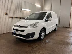 Vit Begagnad 2016 Citroën Berlingo Minibuss | 64 900 kr (Marknadspris)