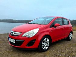 Röd Begagnad 2011 Opel Corsa Enjoy Halvkombi | 29 900 kr (Marknadspris)
