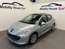 Ljusgrå Begagnad 2008 Peugeot 207 Halvkombi | 44 900 kr (Lite dyr)