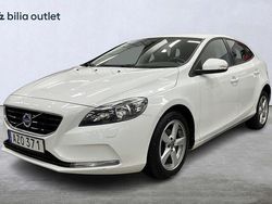Vit Begagnad 2014 Volvo V40 Kinetic Halvkombi | 114 900 kr (Marknadspris)