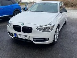 Vit Begagnad 2012 BMW 118 Sport Line Halvkombi | 90 000 kr (Marknadspris)