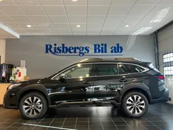 Svart Ny 2025 Subaru Outback SUV | 499 900 kr