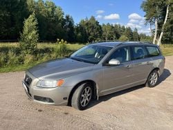 Brun Begagnad 2009 Volvo V70 Momentum Kombi | 39 900 kr (Superpris)