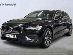Svart Begagnad 2023 Volvo V60 Kombi | 304 900 kr (Bra pris)