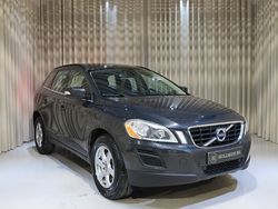 Grå Begagnad 2011 Volvo XC60 Momentum SUV | 99 900 kr (Marknadspris)