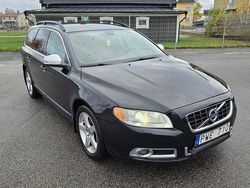 Svart Begagnad 2010 Volvo V70 Kombi | 48 000 kr (Superpris)
