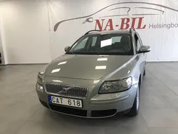 Ljusgrön Begagnad 2006 Volvo V50 Kinetic Kombi | 59 900 kr (Lite dyr)