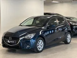Blå Begagnad 2015 Mazda 2 Vision Halvkombi | 129 900 kr (Dyr)