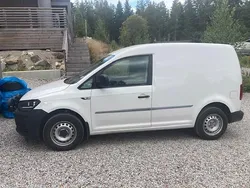 Vit Begagnad 2019 VW Caddy Minibuss | 159 500 kr (Marknadspris)