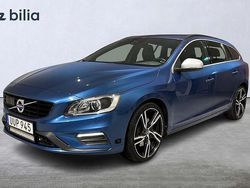 Blå Begagnad 2016 Volvo V60 R-Design Kombi | 259 000 kr (Dyr)