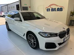 Vit Begagnad 2021 BMW 530e M Sport Kombi | 359 900 kr (Superpris)