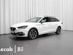 Vit (candy white) Begagnad 2021 Seat Leon Kombi | 239 000 kr (Marknadspris)