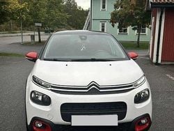 Vit Begagnad 2017 Citroën C3 PureTech Halvkombi | 75 000 kr (Bra pris)