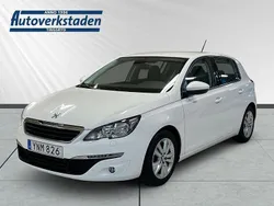 Vit Begagnad 2017 Peugeot 308 Active Halvkombi | 129 000 kr (Marknadspris)