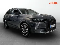 Grå Begagnad 2024 DS Automobiles DS7 Crossback SUV | 417 900 kr (Marknadspris)
