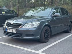 Grå Begagnad 2010 Skoda Octavia Halvkombi | 50 000 kr (Bra pris)