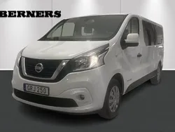 Nissan NV300