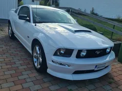 Vit Begagnad 2006 Ford Mustang GT Sportkupé | 220 000 kr (Marknadspris)