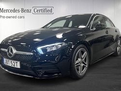 Svart Begagnad 2022 Mercedes A180 AMG Halvkombi | 289 000 kr (Marknadspris)
