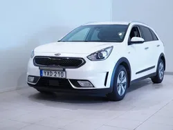 Vit Begagnad 2018 Kia Niro Advance SUV | 199 900 kr (Marknadspris)