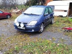 Blå Begagnad 2001 Renault Scénic Privilege Minibuss | 10 000 kr