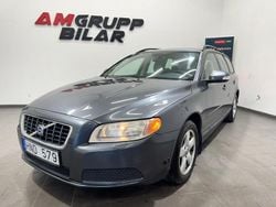 Grå Begagnad 2008 Volvo V70 Kinetic Kombi | 39 900 kr (Marknadspris)