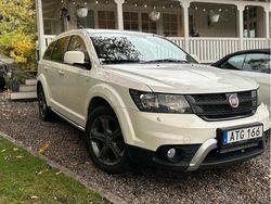 Vit Begagnad 2015 Fiat Freemont SUV | 98 000 kr (Superpris)