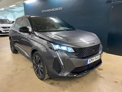 Grå Begagnad 2024 Peugeot 3008 GT SUV | 299 900 kr (Marknadspris)
