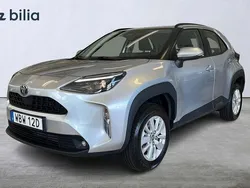 Silver Begagnad 2024 Toyota Yaris Cross Active SUV | 309 800 kr (Marknadspris)