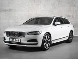 Vit Begagnad 2024 Volvo V90 Core Kombi | 489 900 kr (Marknadspris)