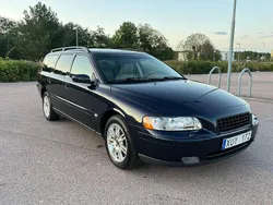 Blå Begagnad 2006 Volvo V70 Kombi | 41 500 kr (Marknadspris)